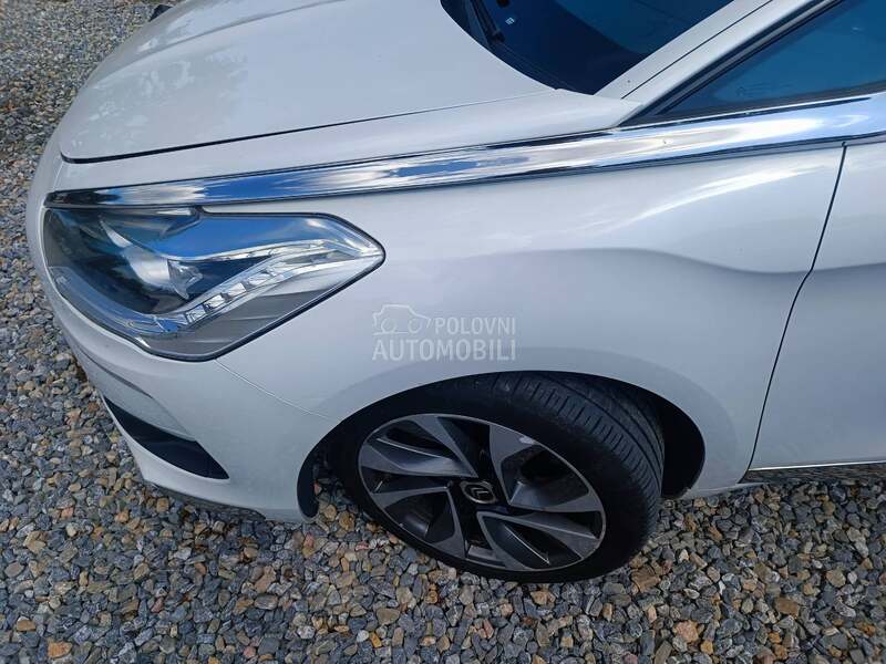 Krilo, blatobran. za Citroen DS5