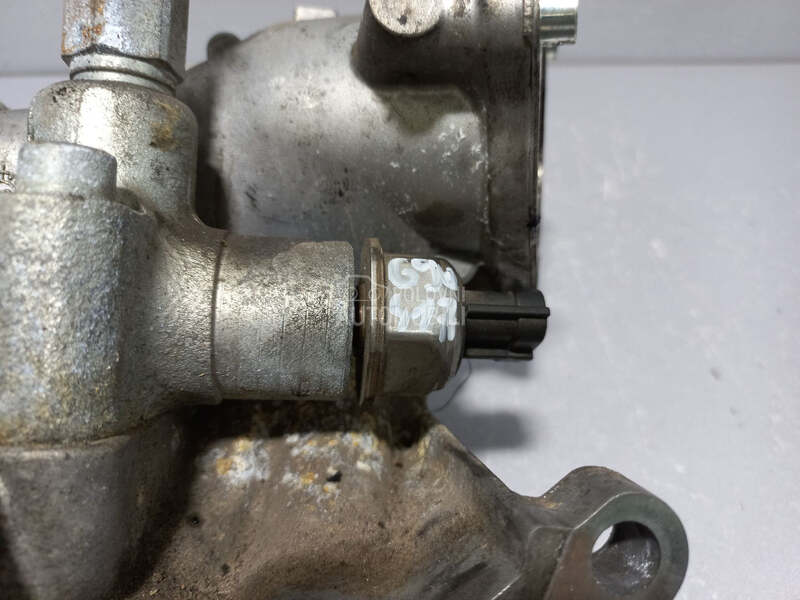 SENZOR PRITISKA GORIVA za Opel Meriva
