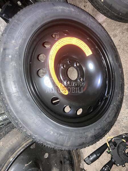 invalid tocak nekoriscen za Alfa Romeo MiTo