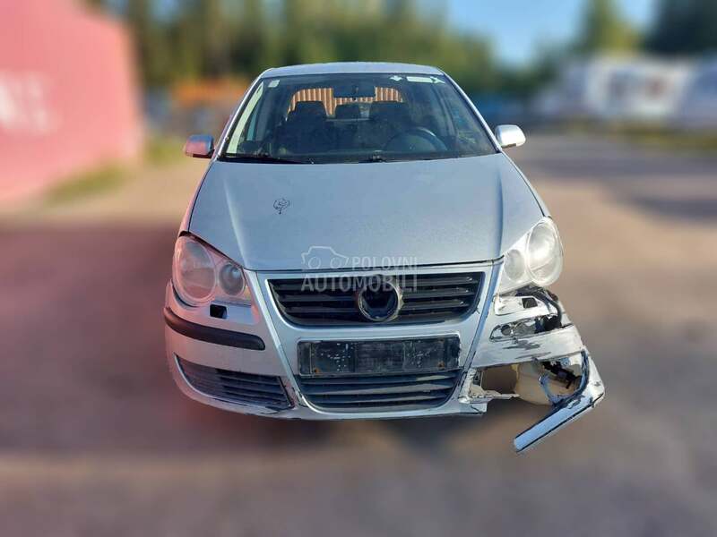 Volkswagen Polo 1.4 2006. god. -  kompletan auto u delovima