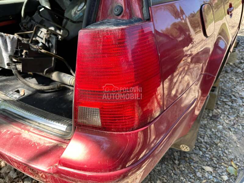 Stop svetla limizina i karavan za Volkswagen Bora od 1998. do 2005. god.