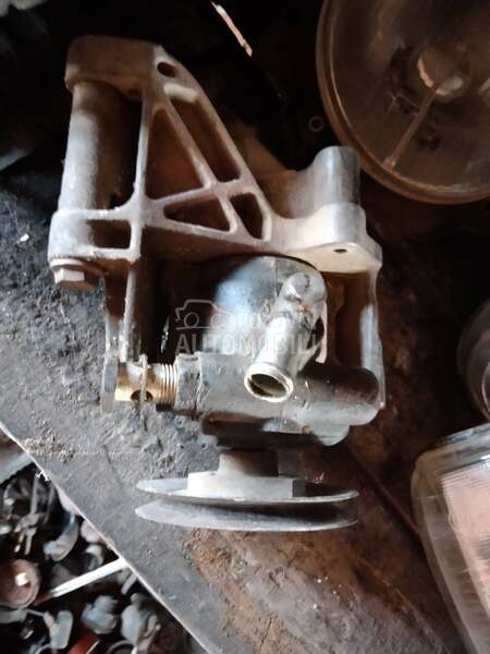Servo pumpa za Volkswagen Golf 3 od 1990. do 1998. god.