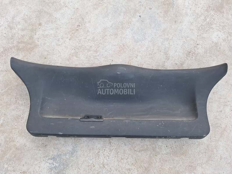 tapacir gepek vrata za Audi A3