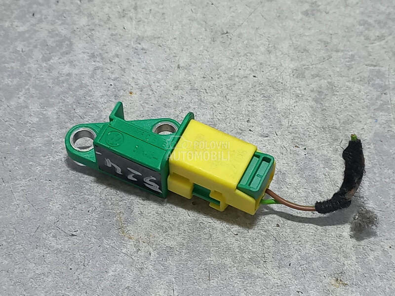SENZOR AIRBAGA za Audi A4