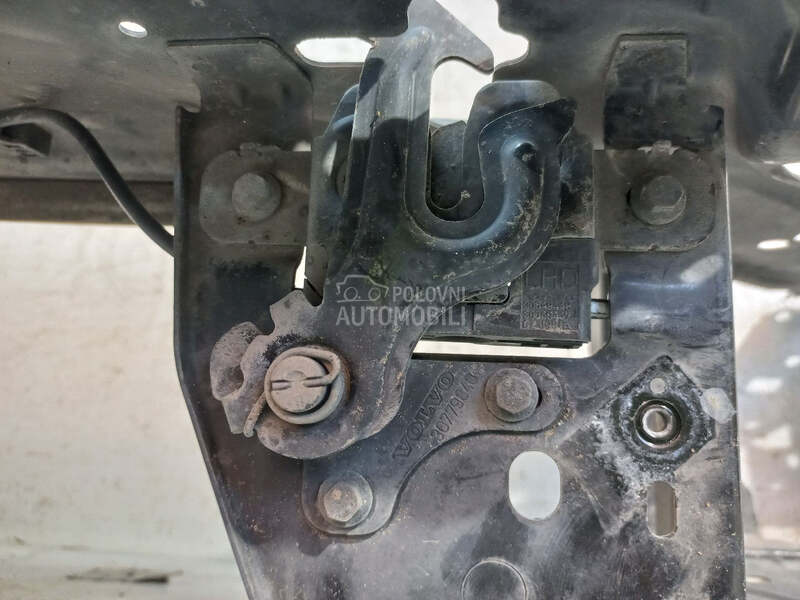BRAVA HAUBE za Volvo V70