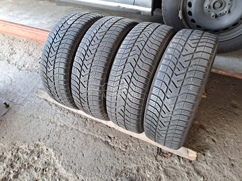 Pirelli 185/60 R15 Sve sezone