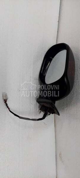 Levi retrovizor za Citroen C-Crosser od 2007. do 2012. god.