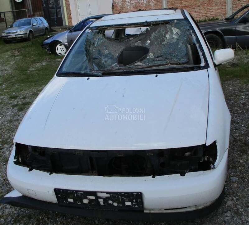 Volkswagen Polo 6N 1.4i -  kompletan auto u delovima