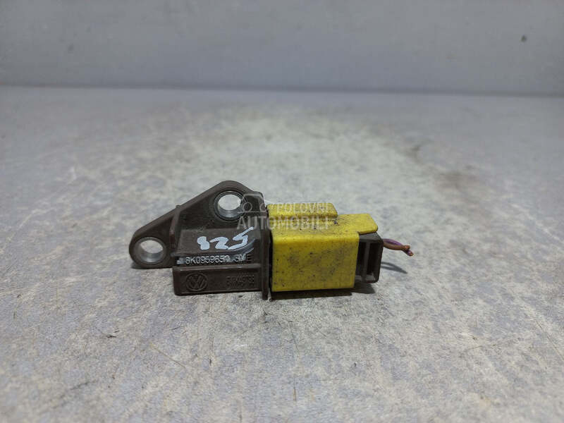 SENZOR AIRBAGA za Audi A4