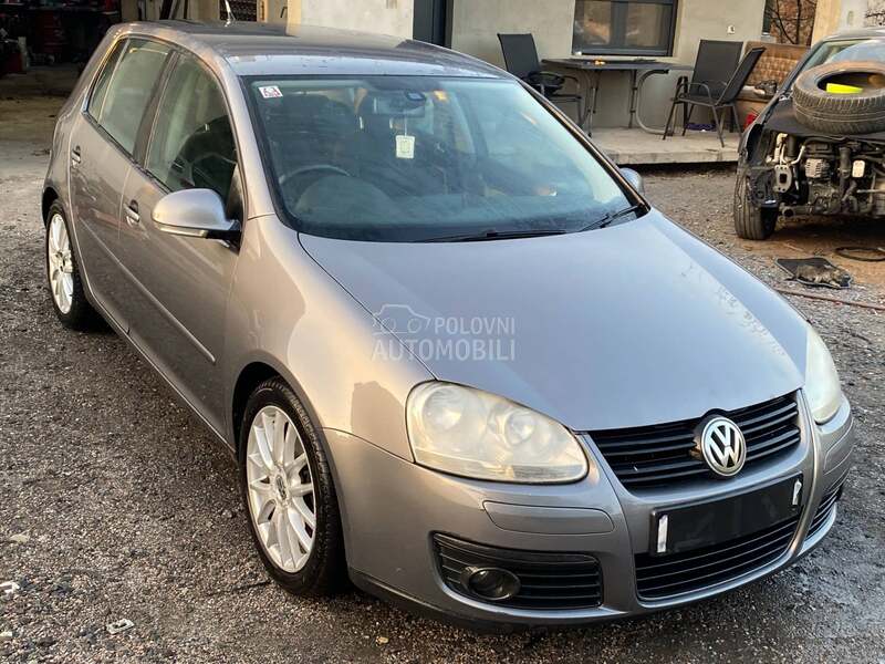 Desno krilo za Volkswagen Golf 5 od 2004. do 2008. god.