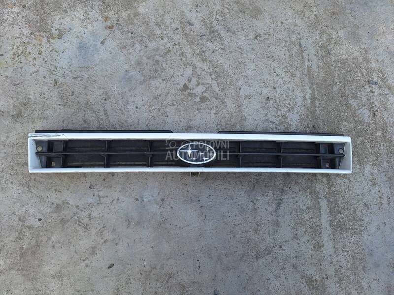 maska za Subaru Legacy