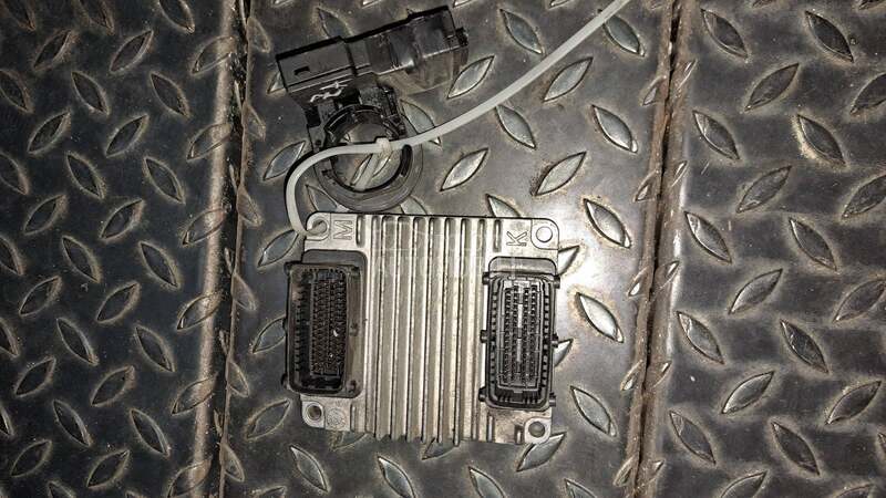 Motorni racunar ECU za METAN za Opel Zafira od 2000. do 2005. god.