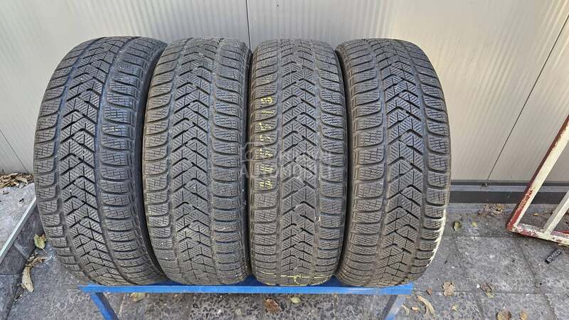 Pirelli 215/55 R18 Zimska