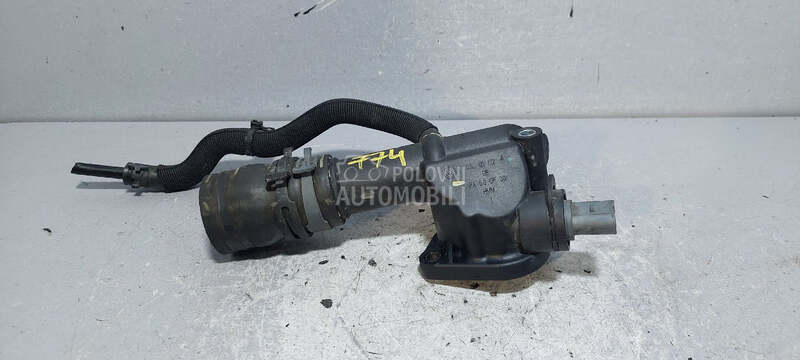 KUCISTE TERMOSTATA za Audi A4