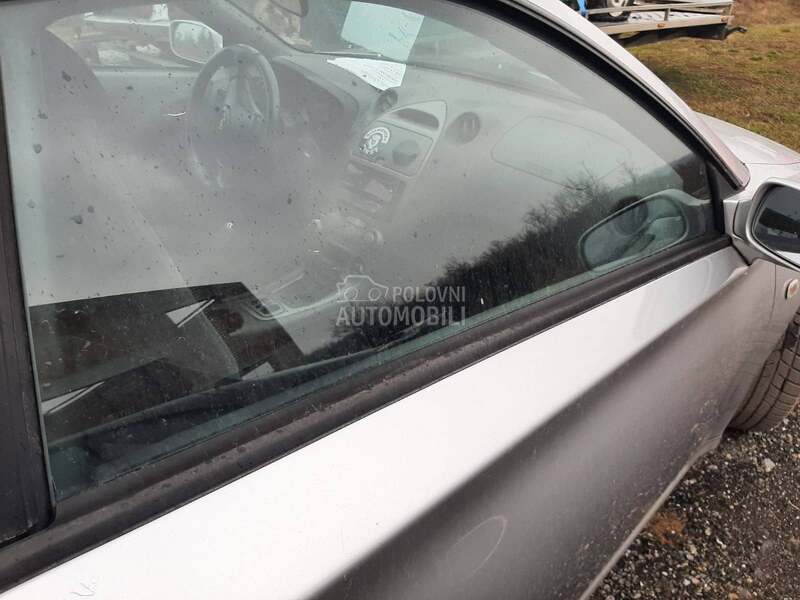 prozor desnih vrata za Toyota Celica od 1999. do 2005. god.