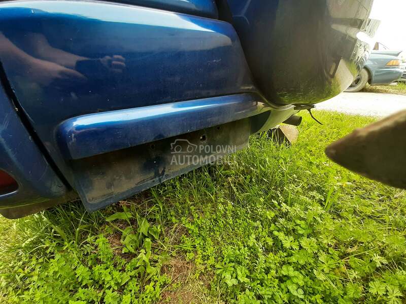 oplata gepek vrata za Toyota RAV 4 od 2001. do 2005. god.
