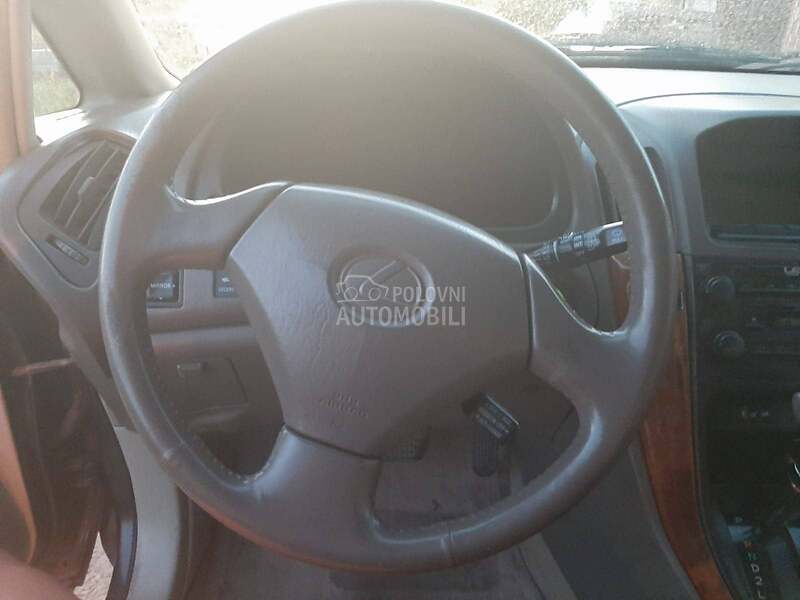 volan za Lexus RX 300 od 1997. do 2003. god.