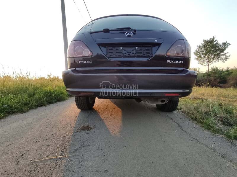 lajsna gepeka za Lexus RX 300 od 1997. do 2003. god.