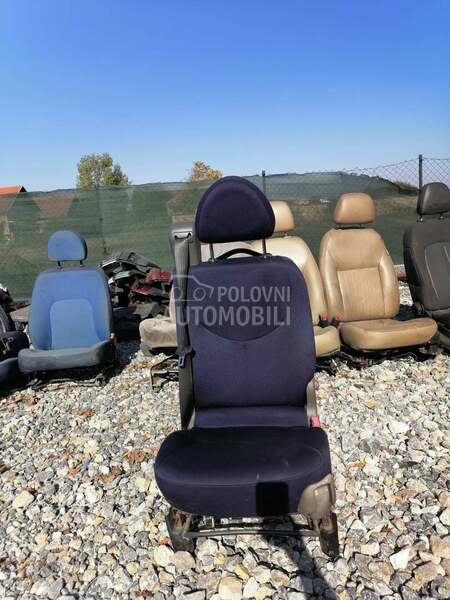 Sediste prednje srednje za Fiat Multipla