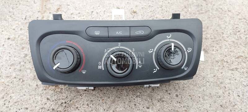 panel klime za Fiat Tipo