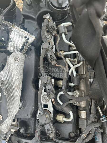 Motor 1.6tdi CLH za Volkswagen Golf 7, Golf 7 Alltrack, Caddy ... od 2013. do 2017. god.