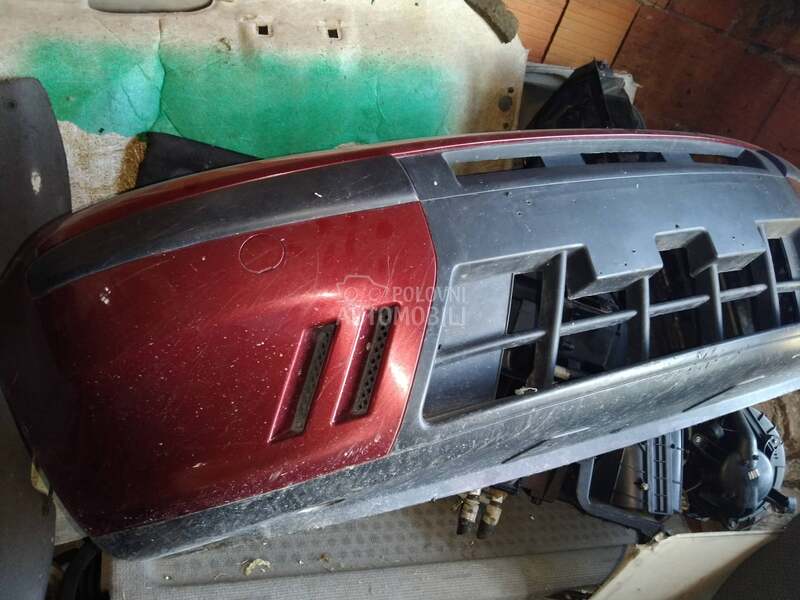 Branik za Fiat Punto od 2000. do 2018. god.