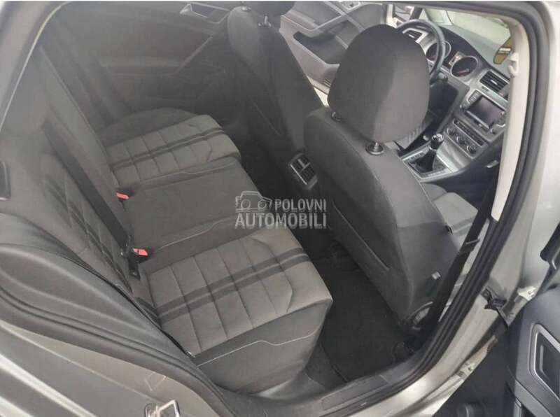 zadnja klupa za Volkswagen Golf 7 od 2012. do 2018. god.