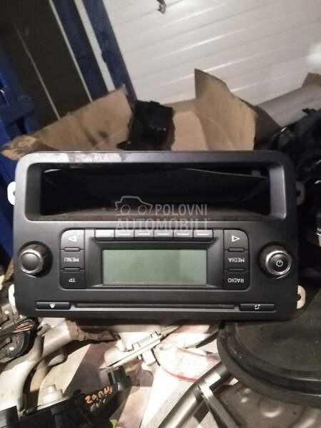 radio cd za Škoda Rapid