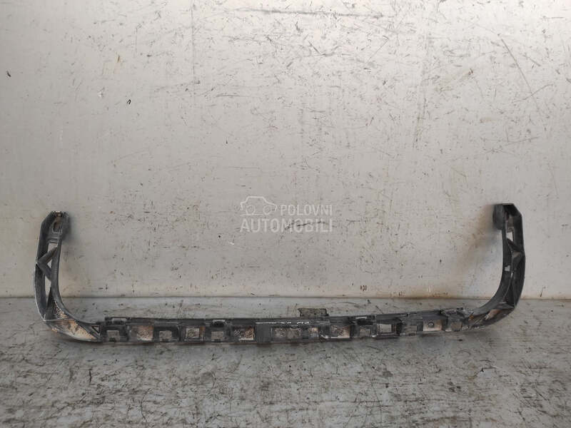 NOSAC ZADNJEG BRANIKA za Volkswagen Passat B6