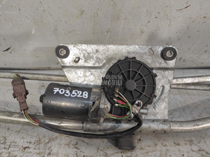 MOTORIC PREDNJEG BRISACA za Citroen Xsara Picasso