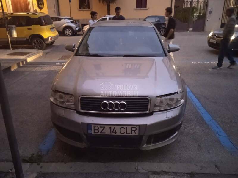 Branik za Audi A4 od 2001. do 2004. god.