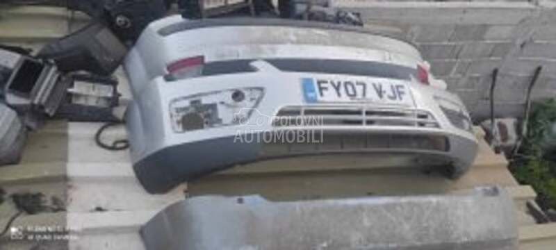 Branici za Ford Focus od 2005. do 2008. god.