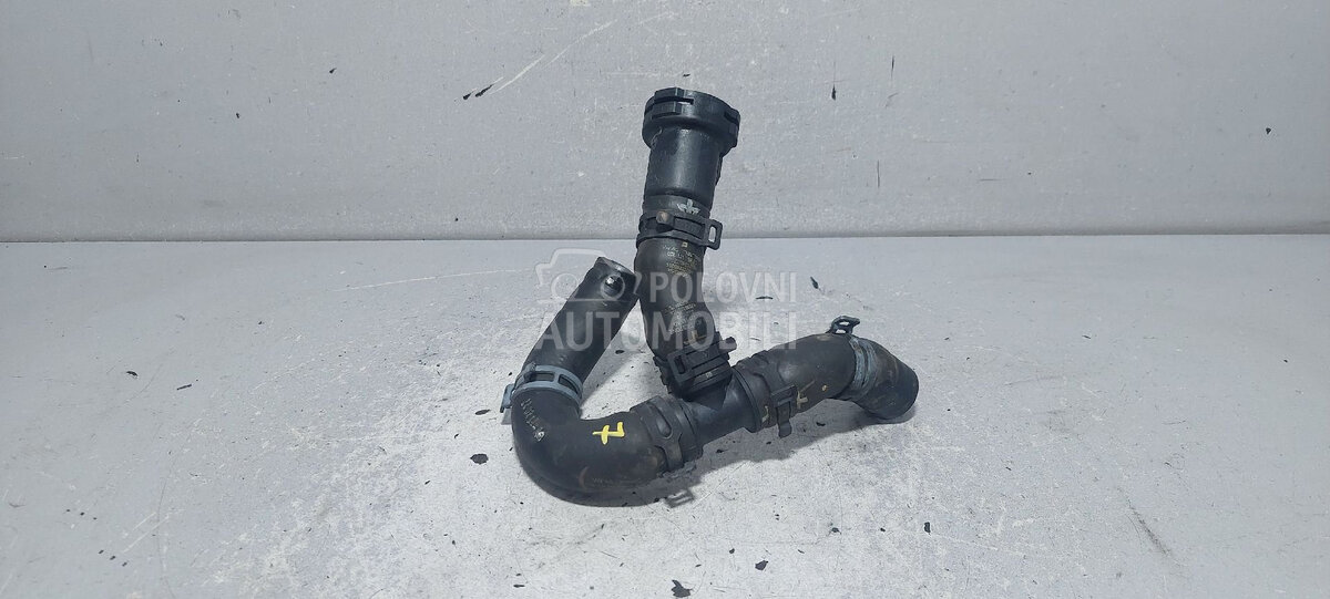 CRIJEVO za Audi A4 - 03L121157AE
