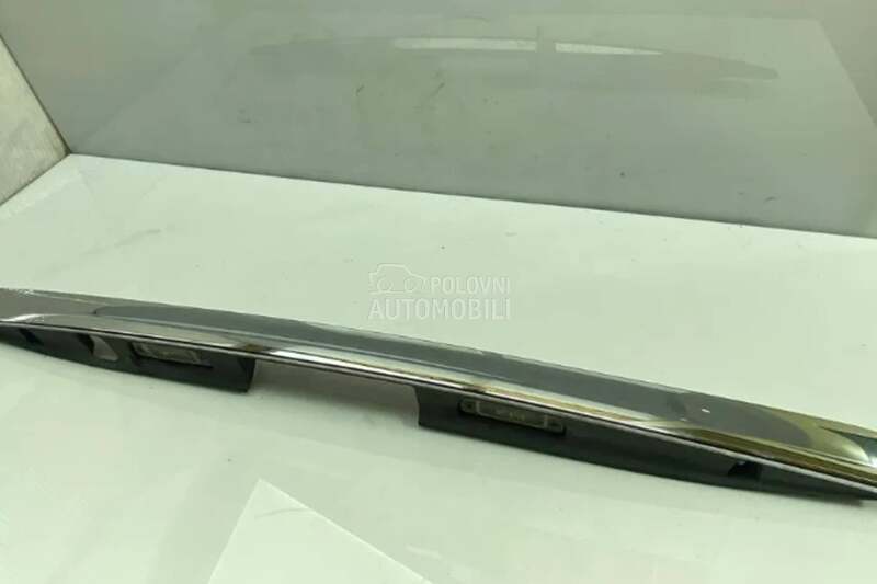 Svetlo za zadnju tablicu za Mercedes Benz GL 450 od 2009. do 2012. god.