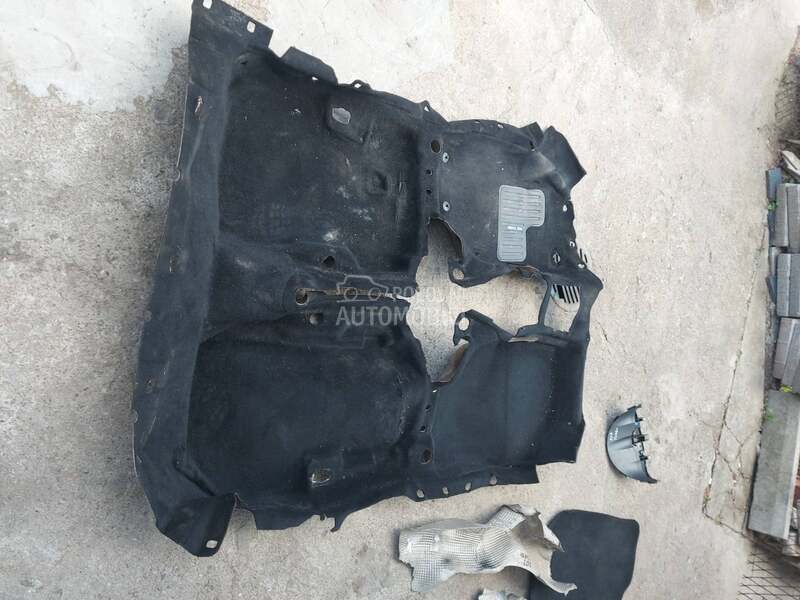Tepih za Peugeot 207