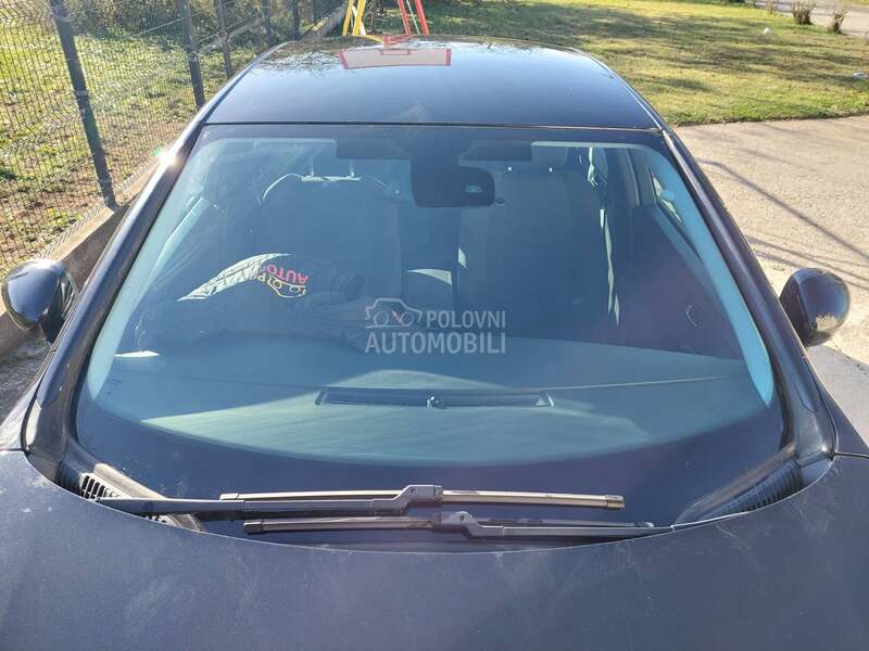 sofersajbna soferka za Peugeot 508