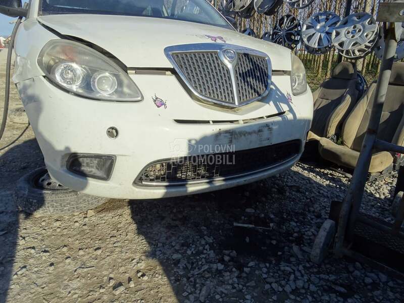 Branik prednji za Lancia Ypsilon od 2007. do 2014. god.
