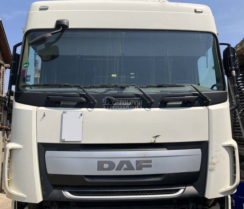 Kabina DAF XF 106