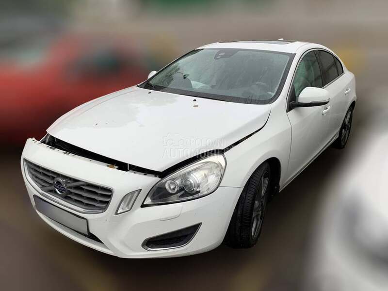 Volvo S60 2.4 D5 2011. god. -  kompletan auto u delovima