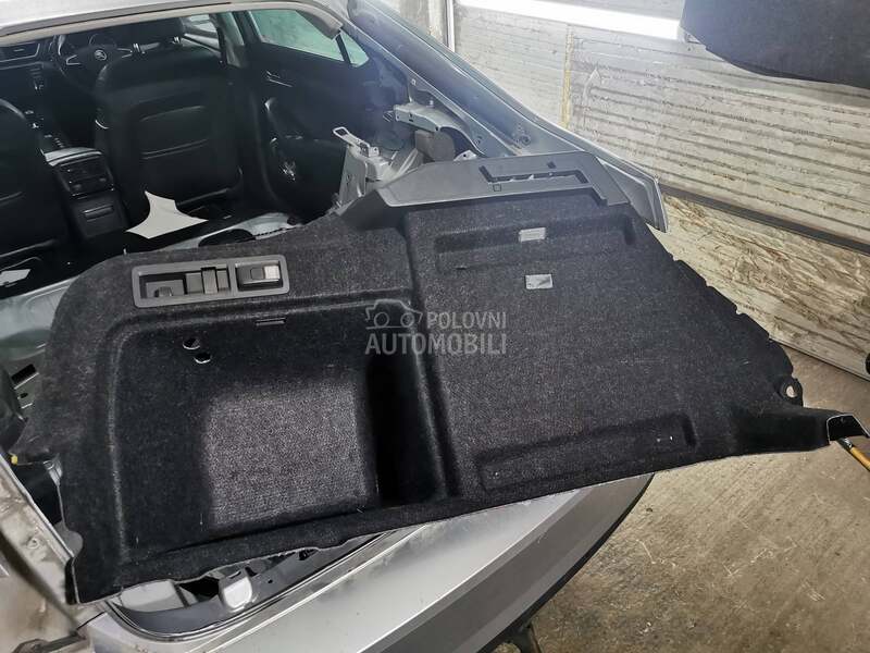 tapacirung gepeka za Škoda Superb od 2015. do 2020. god.