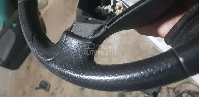 kozni volan za Peugeot 207 od 2000. do 2007. god.
