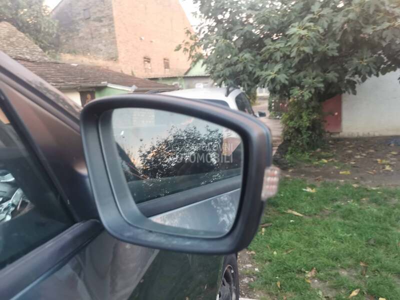 retrovizor desni za Škoda Rapid od 2015. do 2019. god.