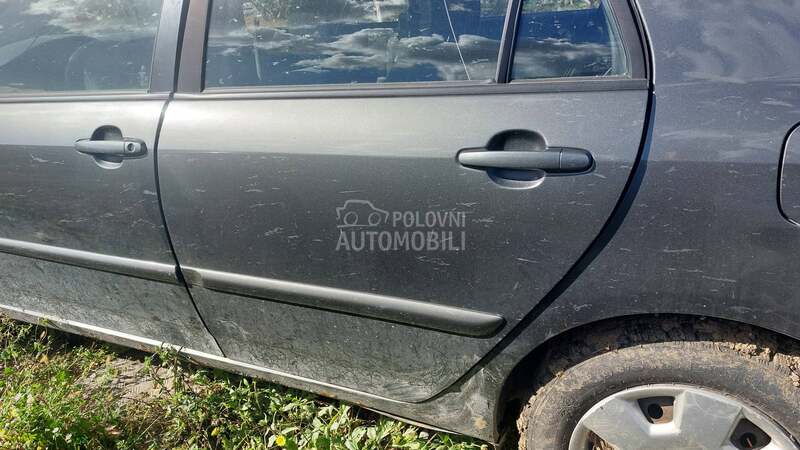zadnja leva vrata za Toyota Corolla