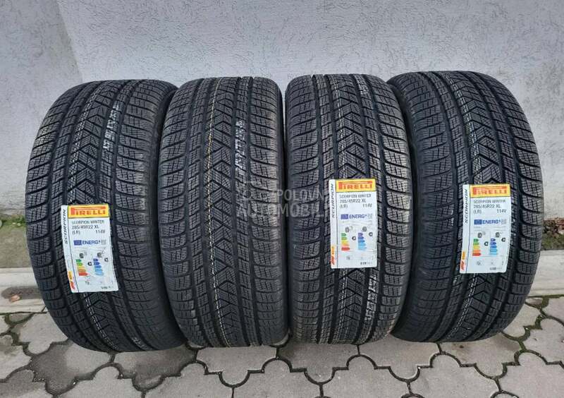 Pirelli 285/45 R22 Zimska