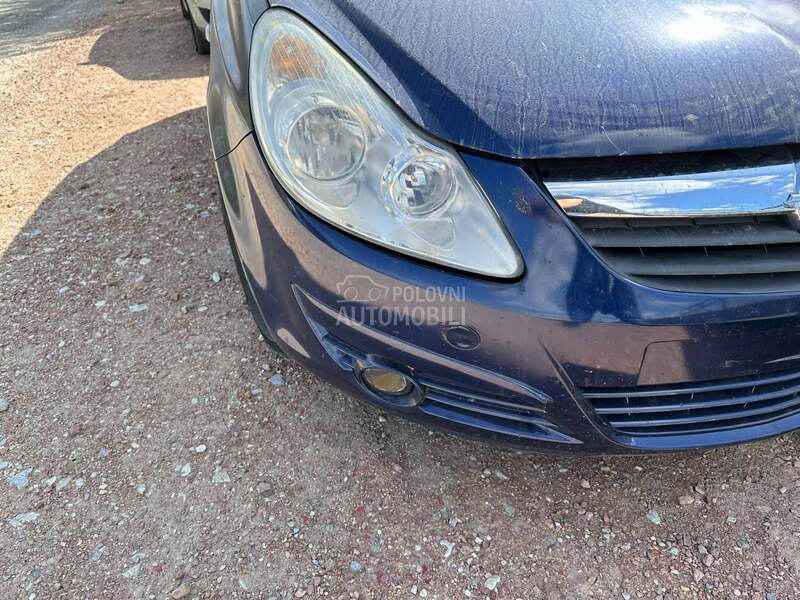 far levi/desni za Opel Corsa D od 2006. do 2014. god.