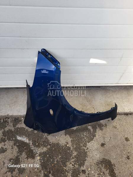 Desno krilo za Toyota Yaris od 2006. do 2011. god.