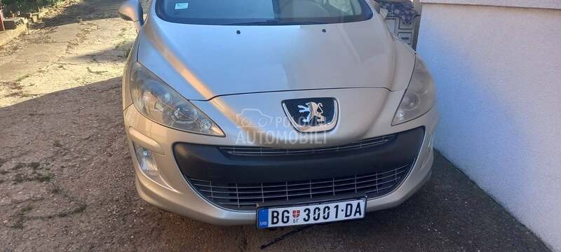 hauba krilo za Peugeot 308