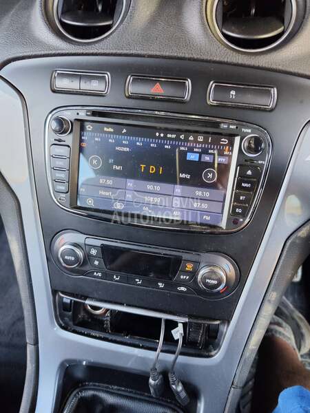 multimedija za Ford Mondeo