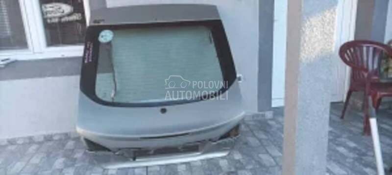 Gepek vrata za Hedzbeca za Ford Mondeo od 2007. do 2012. god.