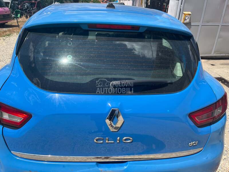 polica u gepeku za Renault Clio od 2012. do 2021. god.